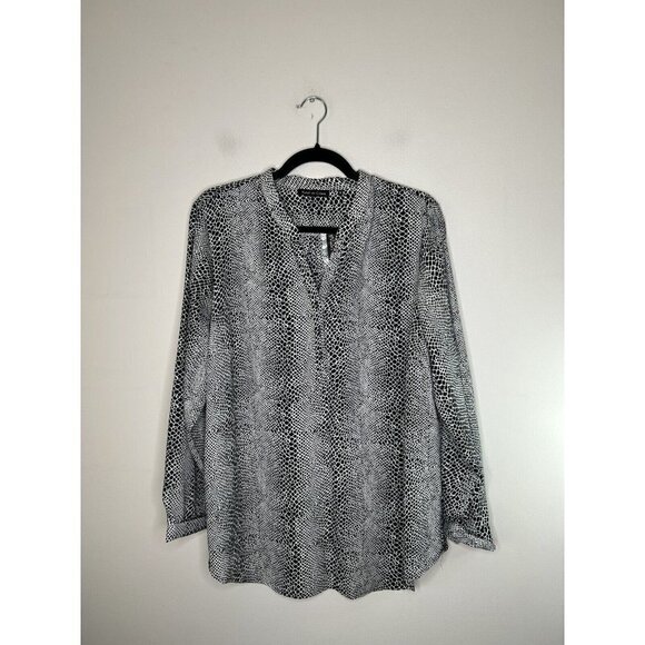 Violet & Clare Tops - Violet & Clare Women’s Black White Print Tunic Long Sleeve Size 1X NWT